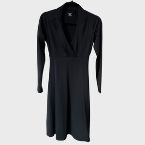 Patagonia Elegant Black Long Sleeve Dress